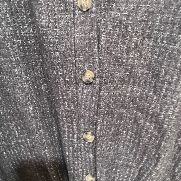 PINK REPUBLIC Knot Front Top Waffle Knit
Gray Dolman Sleeve blouse Size -various - Picture 5 of 9